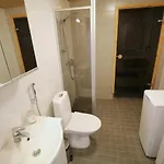 Convenient For 5 With Sauna *